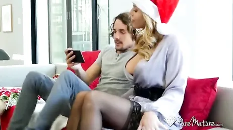 Olivia Austin är väldigt otrogen och jävlas med sin mans vän