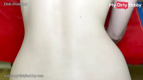 O médico toca meus seios e está me fodendo muito bem.
