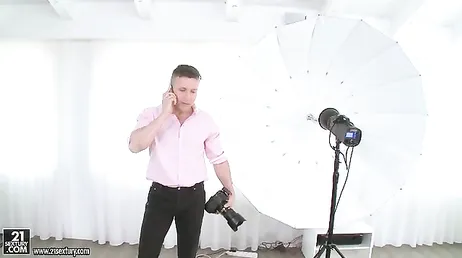 Dieses Model bekommt einen gewaltigen Fick, was für eine Frau...