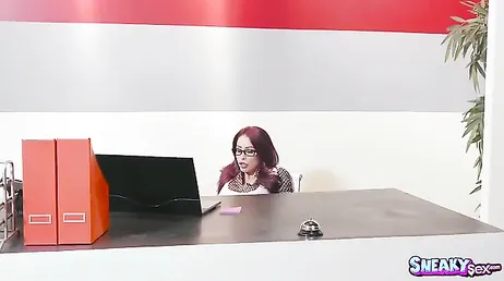 Monique Alexander, vad du tycker om mycket feta kukar...