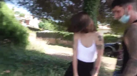 Agora a espanhola Silvia Soprano come dois a dois.