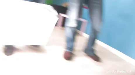 O que acontece dentro das cenas ocultas de um vídeo pornô