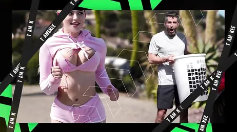 Baiser une étudiante qui est très chaude, ouf !