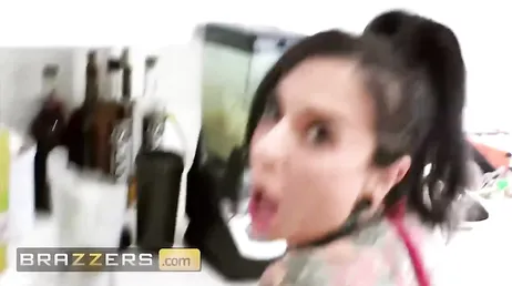 Small Hands e Joanna Angel scopano duramente..