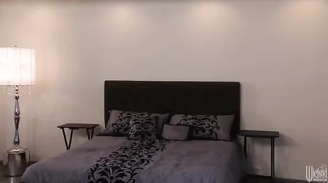 Chanel Preston, est-ce que tu aimes que tout ton désordre soit mangé ?