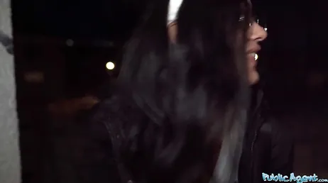 Capri Lmonde, un autre qui aime baiser pour de l'argent dans la rue