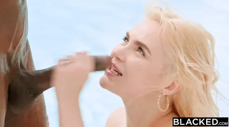 What a fuck this black guy is going to give her..