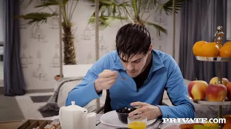 Nelly Kent, você é especialista em comer bons galos.