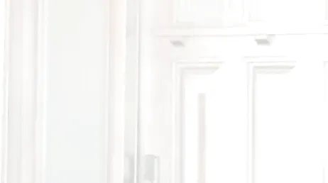 Je ne sais pas ce que veut vraiment le voisin, mais c'est un peu énervant !!