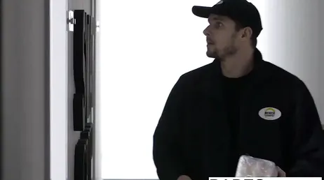 Merde Sasha Rose, quel morceau de bite tu manges