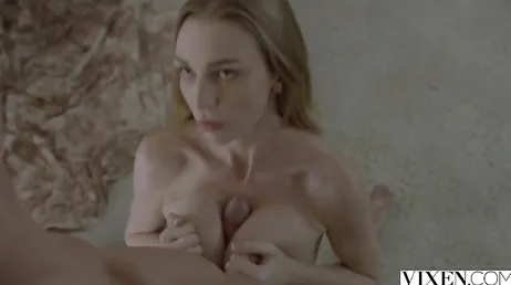 Passionerad sexkväll med rödhåriga Kendra Sunderland