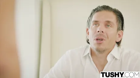 Min ex-flickvän kommer tillbaka till mig så att jag kan knulla henne i rumpan