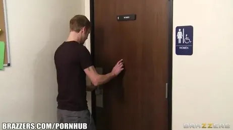 He takes his college friend into the bathroom to fuck him