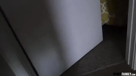Hij besloot zijn stiefvader te neuken en uiteindelijk neukte hij hem zonder problemen