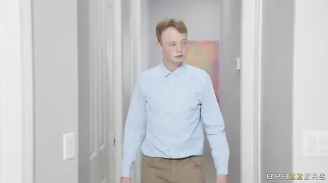 Ik heb een vies feestje met vier vrienden van de universiteit