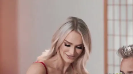 Ze is Emma Hix en ze is zonder twijfel een godin van gratis XXX seks
