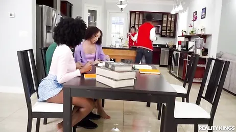 Deze studenten leren niet eens door te schieten, ik moet de strategie veranderen