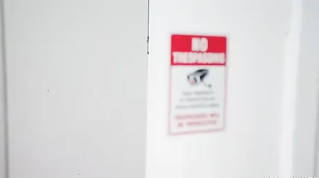 Ce qui se passe dans cette piscine n'est pas normal, ils n'ont pas honte