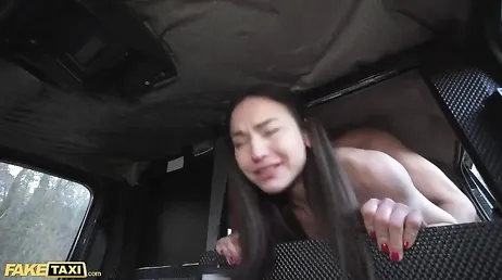 Pregnant young woman gets into the love taxi and this happens