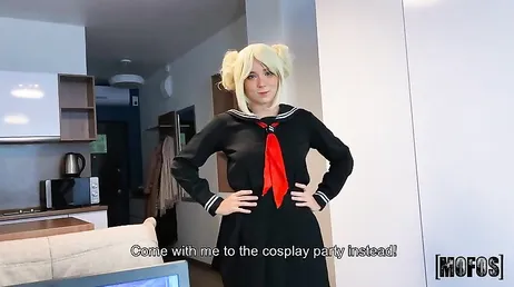 Ik ontmoet een tante en zij komt verkleed als anime