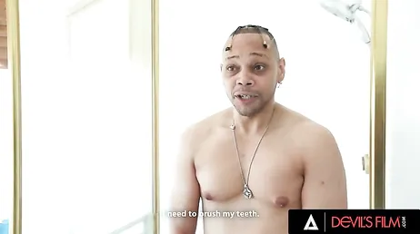 "Hej, jag har fått höra att du vet hur man äter fitta bra, kan du visa mig?"