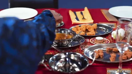 Não sabia que a comida indiana era tão apimentada, mas no pau!
