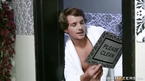 Het hotel heeft een merkwaardig loyaliteitssysteem en het faalt niet
