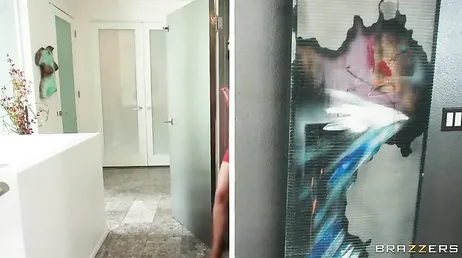 Lady wants someone to close her anal hole