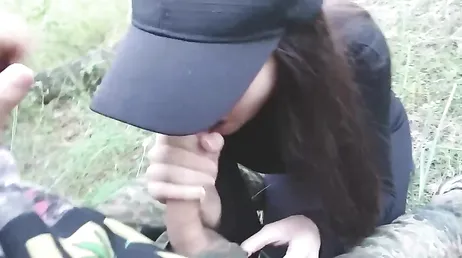 Wir waren zelten und sie wollte mir einfach nur einen blasen, verdammt.