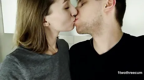 Anche un bel pompino fatto con amore e affetto è il massimo, non è vero?
