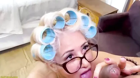 Grandma, despite her age, still enjoys anal sex a lot.