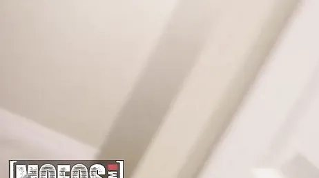 Mi novia es delgada pero le encanta mi polla gorda: menuda golfa es !!