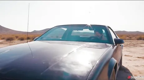 She meets a stranger in the middle of the desert to fuck: what a slut she is...!!