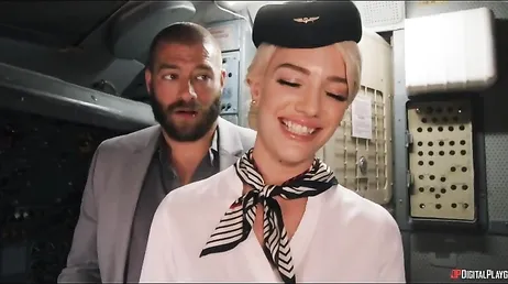 Deze passagier was enthousiast toen hij de cockpit zag: wat een aardige stewardess!