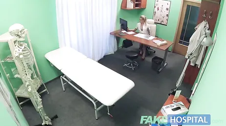 The sexy nurse was eager to suck the attractive patient's cock