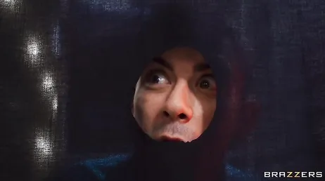 Do you remember video rental stores? Jordi El Niño Polla has slept with a lot of chicks there.