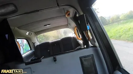 Året är slut och en del kvinnor vill förverkliga sina drömmar.