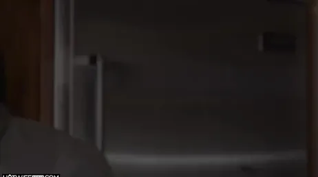 Milf infiel se tira encima de la polla del novio negro de su hija ... !!