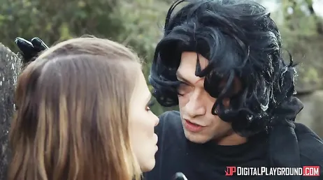 Follada por tres grandes maestros masones: qué bien se lo pasa la chica