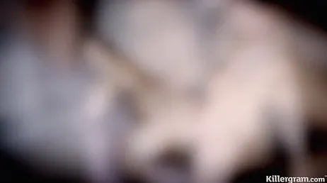 La madre se encarga de supervisar lo bien que su hija mama polla y folla