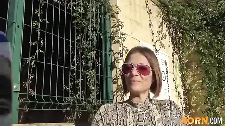 La española divorciada Litel Mamy en una nueva follada 100% amateur