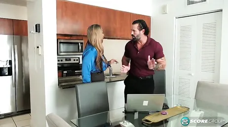 Mature housewife lets computer technician grope her...!!