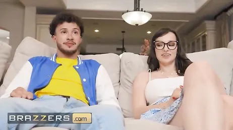 Comida familiar acaba con una orgia porno increible: menudo puterio hay !!
