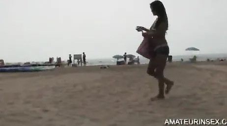 Une Colombienne se retrouve avec tout le visage plein de lait après avoir baisé